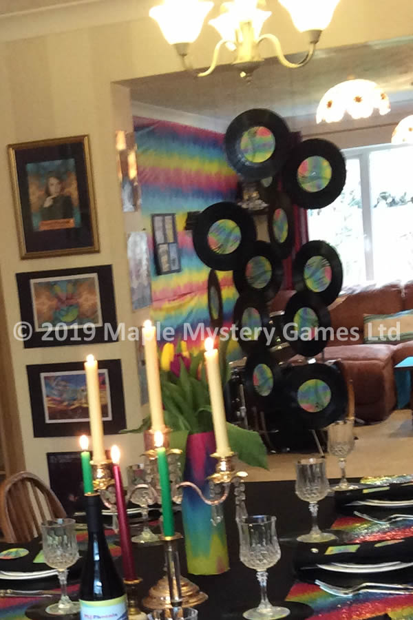 Unuusual 60s table centrepiece: mobile using Singles records