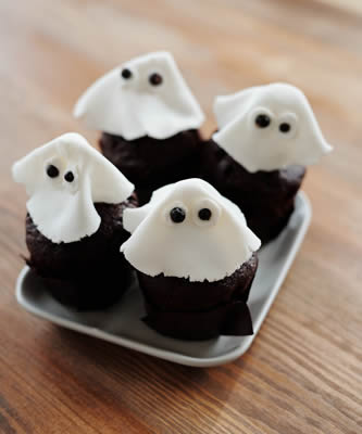 Ghost cakes