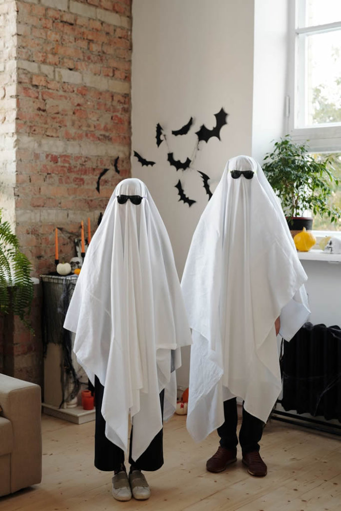 Spooky ghosts
